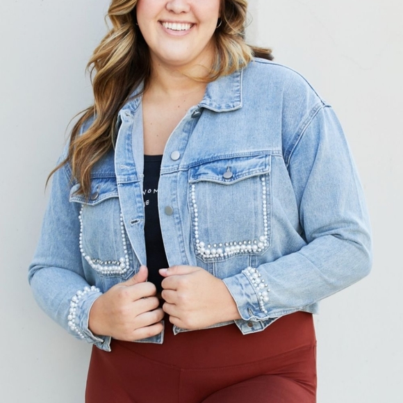 Pearl Trim Cropped Denim Jacket - Picture 7 of 11